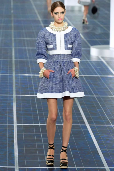 Look 40